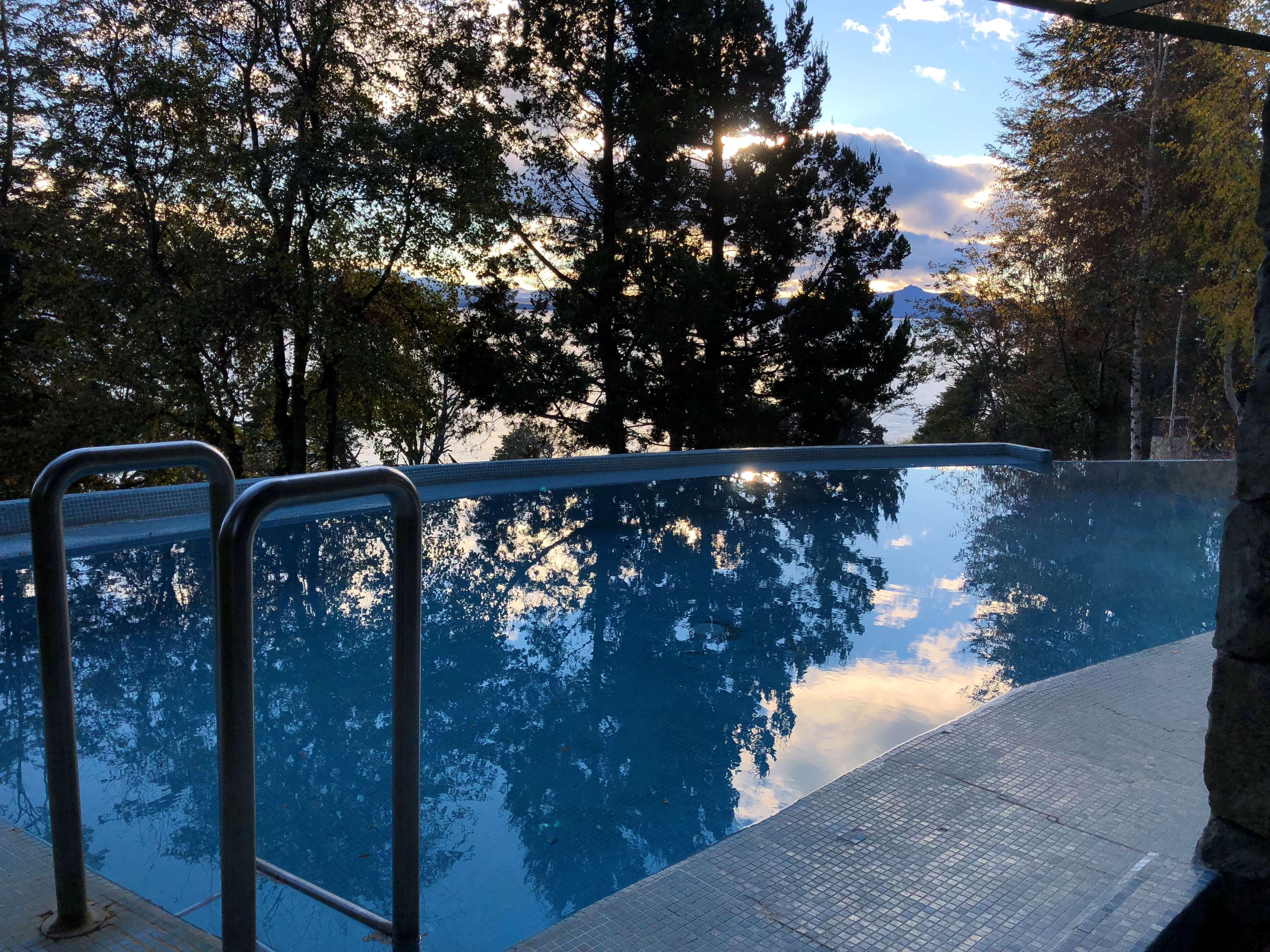 Design Suites Bariloche Exterior photo